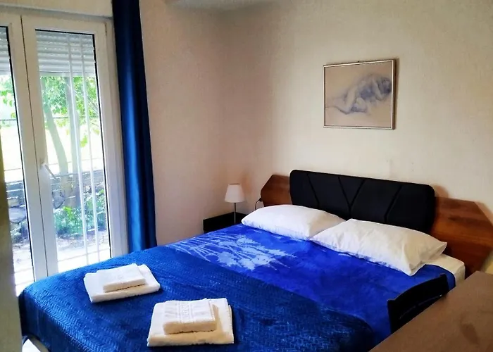 Pensiune Mirkashouse